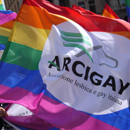 Genova, Arcigay: “Basta omofobia nelle forze armate” Omofobia Primo Piano 