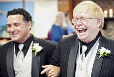 Stati Uniti, chiesa cattolica licenzia direttore musicale per matrimonio gay