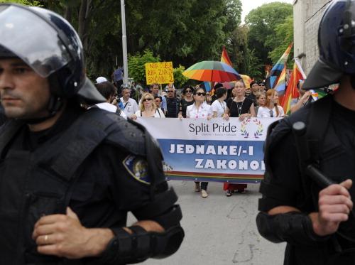 Russia: vietate le sfilate gay pride per 100 anni Omofobia Primo Piano 