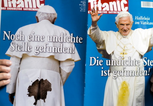 Censurata la foto di Benedetto XVI sporco di urina Cultura Gay 