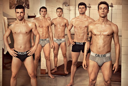 Dolce & Gabbana Underwear 2010, testimonial i calciatori della Nazionale Gallery Gossip Gay Icone Gay Lifestyle Gay Video 