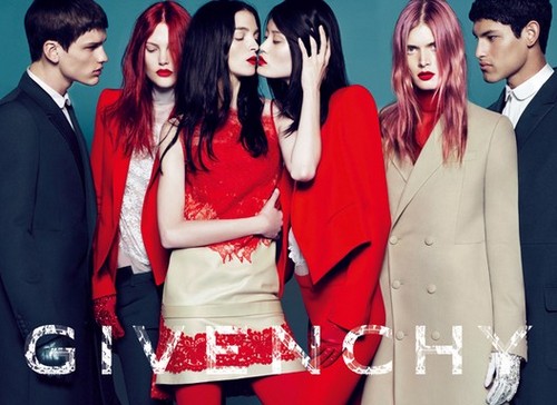 Givenchy, una modella transgrender per la nuova campagna di Riccardo Tisci Lifestyle Gay 
