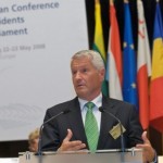 Thorbjorn Jagland: "La politica può sdradicare l'omofobia" Cultura Gay 