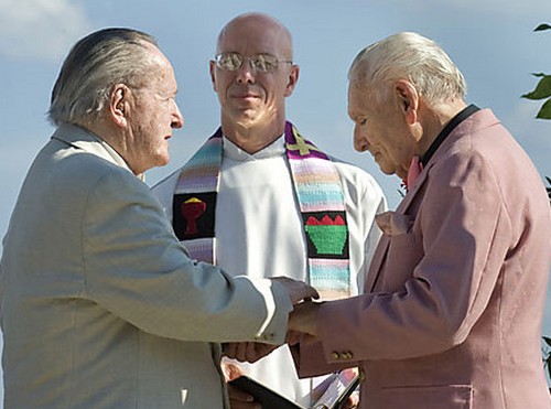 Usa: Bob Davis e Henry Schalizki, sposi a 89 anni Cultura Gay 