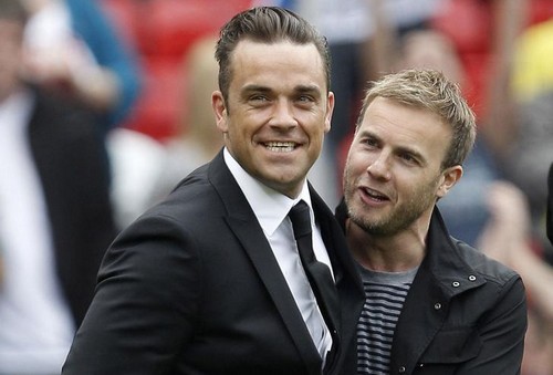 Robbie Williams e Gary Barlow, Shame video ufficiale Icone Gay Lifestyle Gay Video 