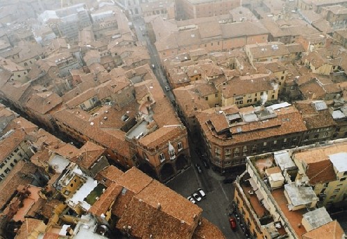 Bologna: chiude l'ufficio politiche delle differenze GLBT News 