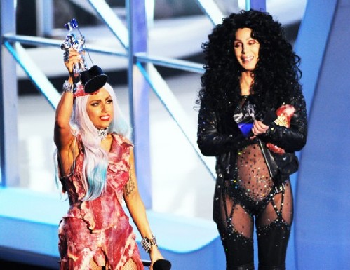 Mtv Music Award 2010: Lady Gaga ringrazia i fan gay Icone Gay 