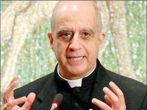 Monsignor Salvatore Fisichella giudica il Gay Pride più offensivo della bestemmia GLBT News 