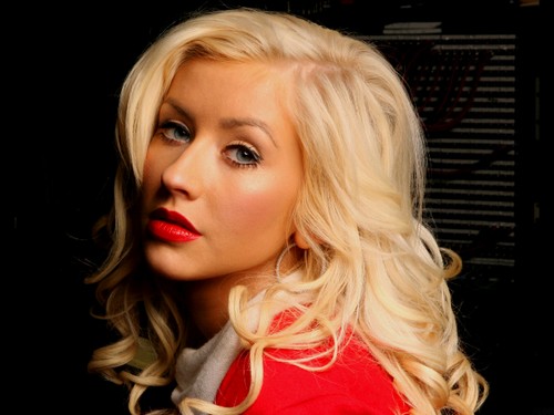 Christina Aguilera ai giovani gay: "Non lasciate vincere i bulli" Icone Gay 