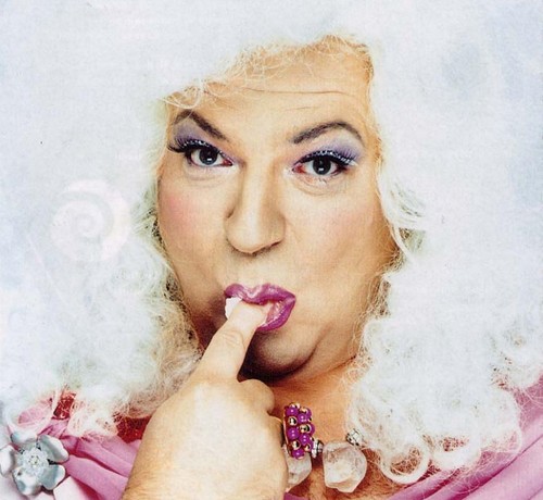 Platinette: "Le parole di Silvio Berlusconi non sono omofobe" Cultura Gay 