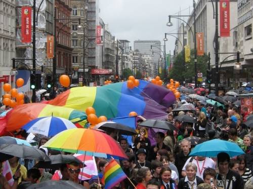 Assemblea Generale delle Nazioni Unite modifica il testo in materia di esecuzioni omosessuali Cultura Gay 