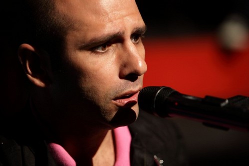 Checco Zalone: "Nichi Vendola ha un'energia positiva nuova, è l'Obama di noialtri" Cultura Gay 