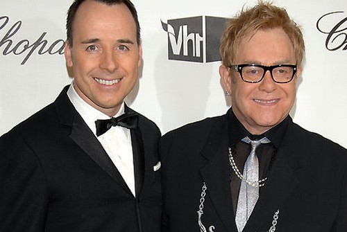 Elton John e David Furnish genitori del piccolo Zachary Gossip Gay 
