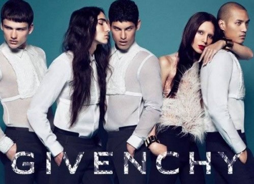 Lea T: "La campagna Givenchy? Un bel messaggio per un altro trans" Cultura Gay 