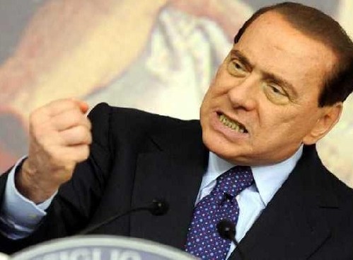 Berlusconi: un esposto dopo le sue battute contro i gay Cultura Gay GLBT News 