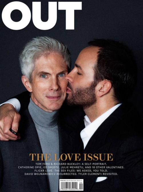 Tom Ford bacia Richard Buckley sulla copertina di Out Icone Gay 