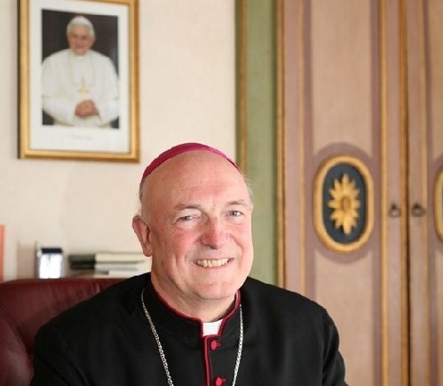 Pavia: Arcigay invia una lettera al vescovo Giovanni Giudici  per il rispetto dei diritti gay Cultura Gay 