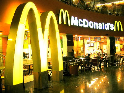 Nuova Zelanda: McDonald's censura i siti gay per proteggere i bambini Cultura Gay 