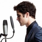 Glee 2, Darren Criss: “La sessualità di Blaine non mi è mai venuta in mente. Ho letto solo un bel personaggio” Cultura Gay Gallery Gossip Gay Televisione Gay 