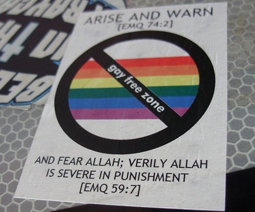 Londra: stickers omofobi deliminato la zona gay della città Cultura Gay 