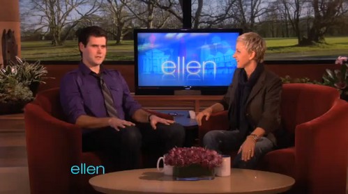 Ellen DeGeneres a Zach Wahls: "Sei stato il nostro eroe" Cultura Gay Video 