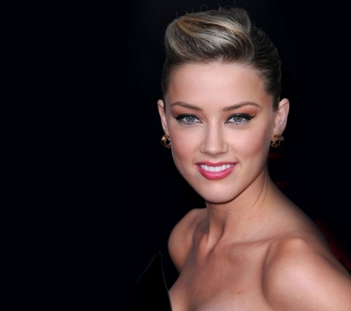 Amber Heard nuova testimonial Guess Icone Gay Lifestyle Gay 