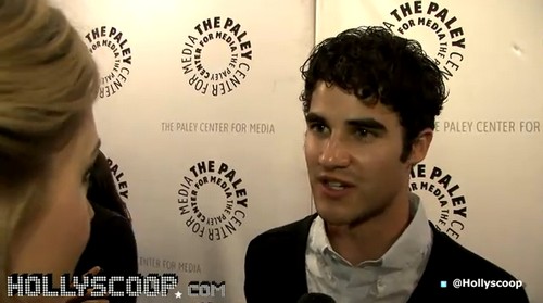 Glee, Darren Criss: Il bacio tra Blaine e Kurt? Al momento giusto" Televisione Gay Video 