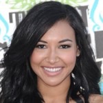 Glee: Naya Rivera onorata di interpretare una lesbica Gossip Gay Televisione Gay 