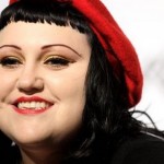 Beth Ditto: "Mia madre ha accettato prima la mia omosessualità che il fatto di non essere religiosa" Cultura Gay Gossip Gay Icone Gay 