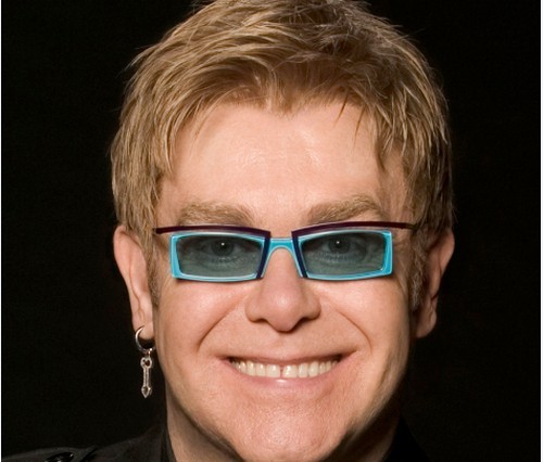 Elton John: "Liz Taylor? Un'eroina" Cultura Gay Icone Gay 