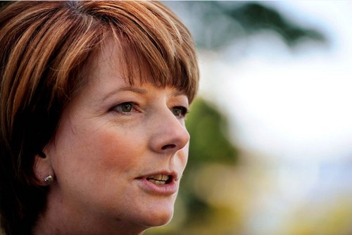 Australia, il Primo ministro Julia Gillard: "Mi oppongo ai matrimoni gay per la mia educazione" Cultura Gay 