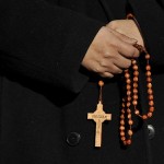 Forlì: parroco ricattato per sesso gay GLBT News 