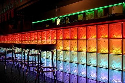 Cina: 60 persone arrestate durante raid in bar gay GLBT News 