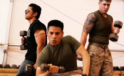 I marines americani amano Britney Spears (video) Icone Gay Lifestyle Gay 