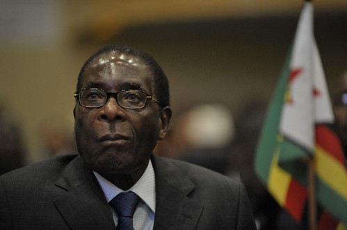 Zimbabwe, Robert Mugabe: "C'è feccia gay in Europa" Cultura Gay 