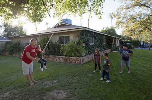 Arizona: 2 papà gay di 12 figli felici Cultura Gay Gallery 