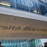 Bocconi, il ragazzo gay aggredito: "E' giusto che i cittadini si sentano liberi di denunciare atti di violenza omofobica con la sicurezza di avere l'appoggio delle istituzioni" Cultura Gay 