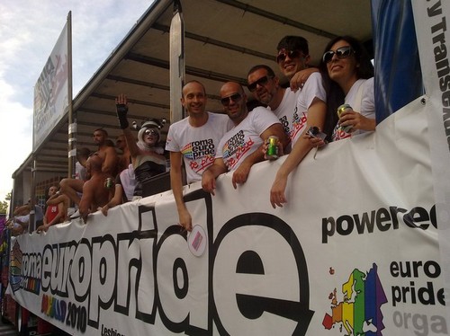 Europride 2011 a rischio? Mozione di alcuni consiglieri per vietare la manifestazione Cultura Gay Manifestazioni Gay 