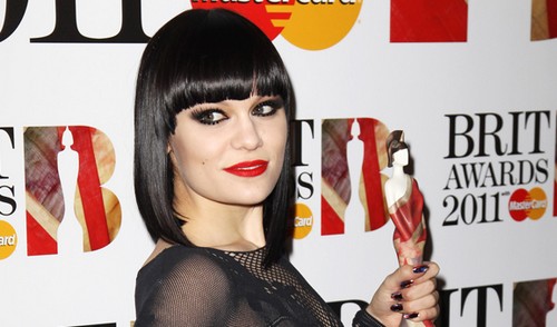 Jessie J: "Per una ragazza è più facile essere bisessuale" Cultura Gay 