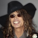 Steven Tyler: "Ho fatto sesso gay da giovane ma non mi piacque" Gossip Gay 