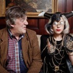 Lady Gaga a Steven Fry: "Born This Way non è una canzone gay, ma per le persone felici"  Icone Gay 