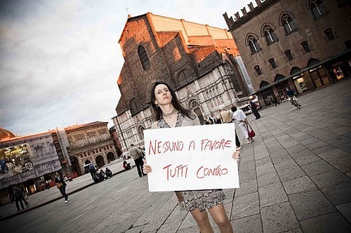 Bologna: marito diventa donna ed è costretta a divorziare Cultura Gay 