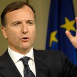 Franco Frattini: "La Costituzione non permetterebbe i matrimoni gay" Cultura Gay 