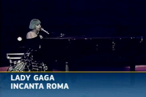 Il Tg1 parla di Lady Gaga ma non di diritti gay Icone Gay 