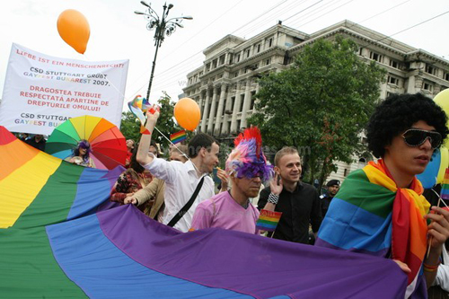 Romania: in 200 per il Gay Pride Manifestazioni Gay 