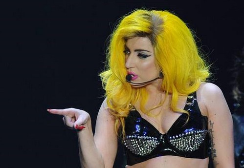 Eugena Roccella contro Lady Gaga: "Non è la testimonial giusta per l'Europride" Cultura Gay 