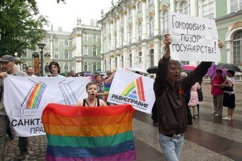 Mosca, Boris Reznik: "Gay andate via dalla Russia se non vi piace!" Cultura Gay 