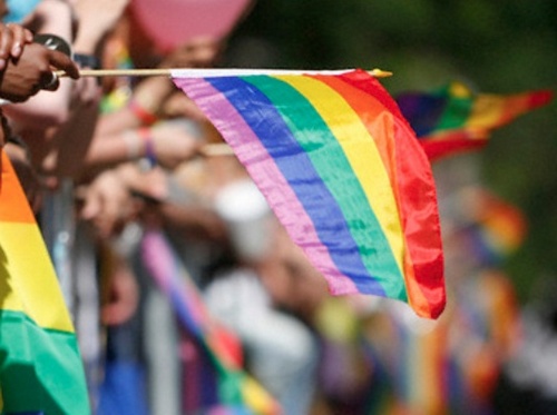 Connecticut: una legge difenderà i trans Cultura Gay GLBT News 
