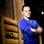 Warehouse 13, Aaron Ashmore agente gay Televisione Gay 