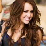 Miley Cyrus: tatuaggio in supporto dei matrimoni gay Cultura Gay 